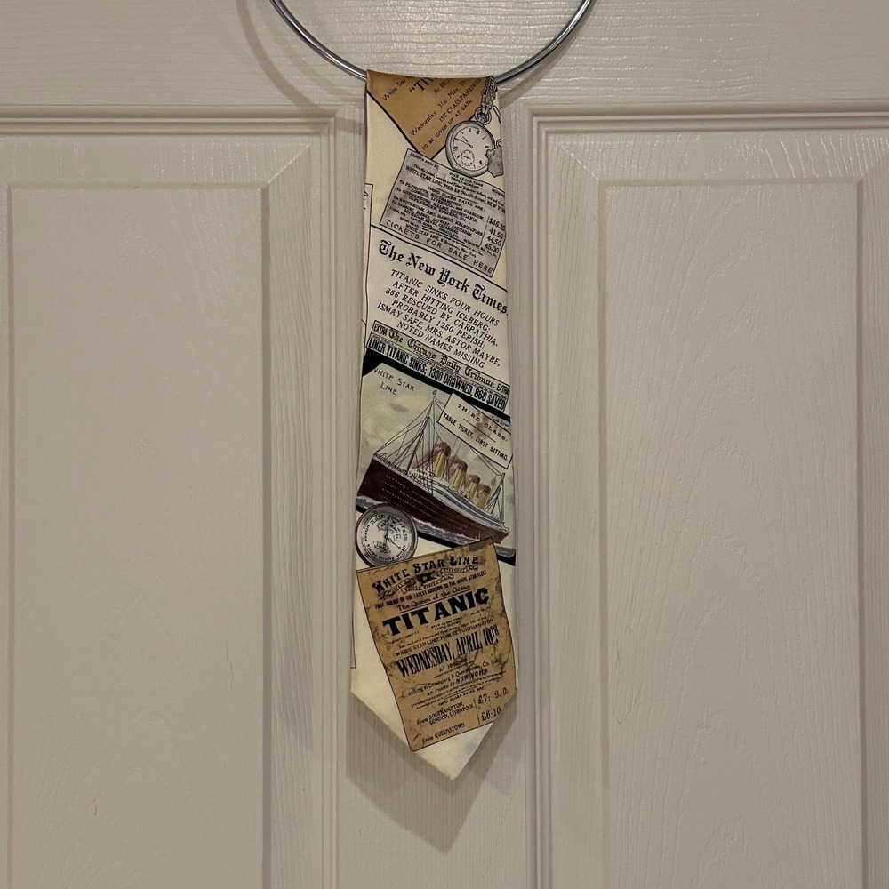 Museum Artifacts Titanic History Silk Tie White Star Line Newspaper Collage